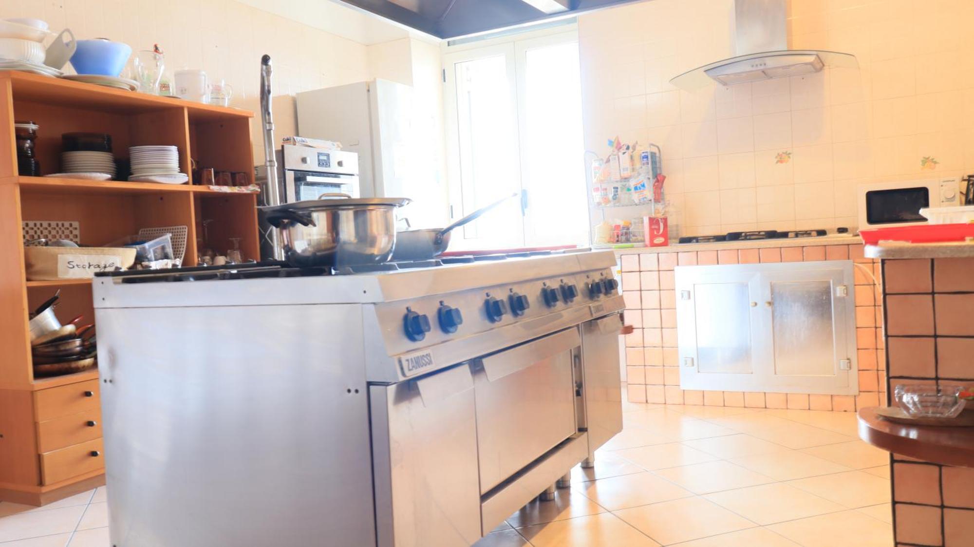 Stabia Gulfview Hostel Castellammare di Stabia Bagian luar foto